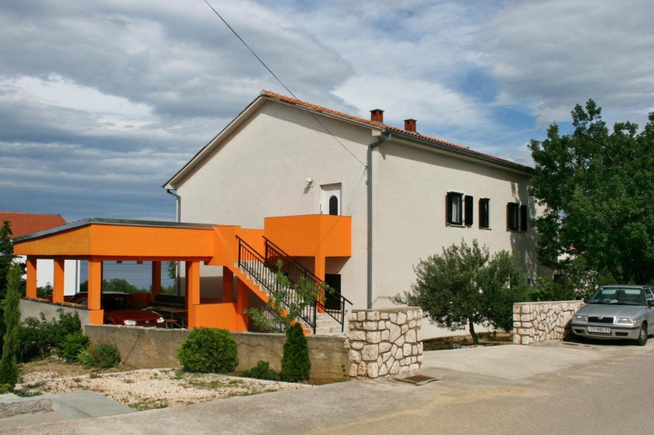 Apartments With A Parking Space Novi Vinodolski - 5514 Екстер'єр фото